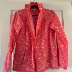 Pick fleece jacket.  Only worn twice.  Two zipper pockets in front.